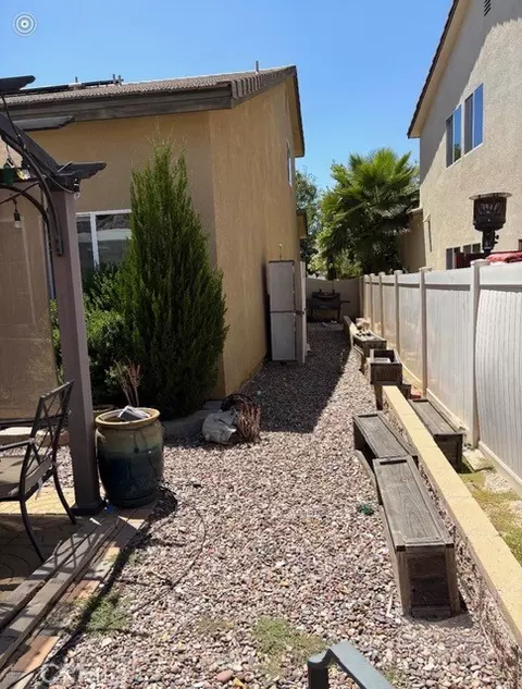 Exterior - 1271 Pinehurst, Calimesa, CA 92320 photo 3 of 4