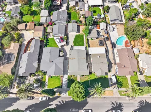 View/Area - 3920 Linwood, Riverside, CA 92506 photo 3 of 16