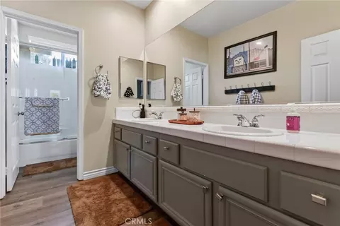 Entry Way - 18397 Swallowtail Ln, Riverside, CA 92504 photo 5 of 8