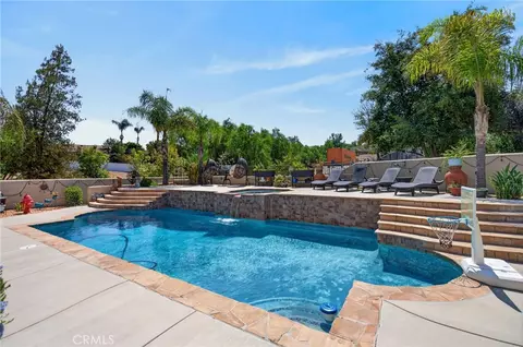 Exterior - 18397 Swallowtail Ln, Riverside, CA 92504 photo 9 of 25