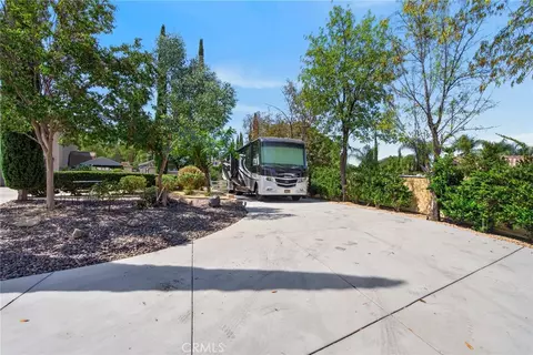 Exterior - 18397 Swallowtail Ln, Riverside, CA 92504 photo 7 of 25