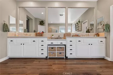 Entry Way - 18397 Swallowtail Ln, Riverside, CA 92504 photo 4 of 8