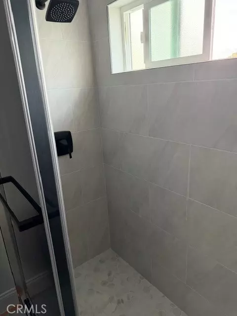 Bath - 4403 Cedar Ave, El Monte, CA 91732 photo 1 of 2