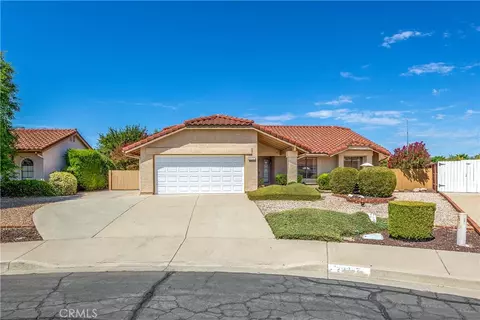 29337 Crown Point Ct, Sun City, CA 92586