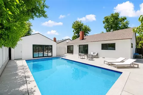 15550 Otsego St, Encino, CA 91436