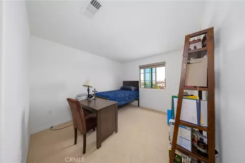 Bedroom - 25311 Luna Peak, Menifee, CA 92586 photo 8 of 10