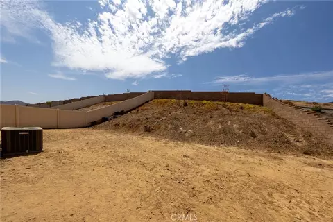 Exterior - 25311 Luna Peak, Menifee, CA 92586 photo 7 of 10