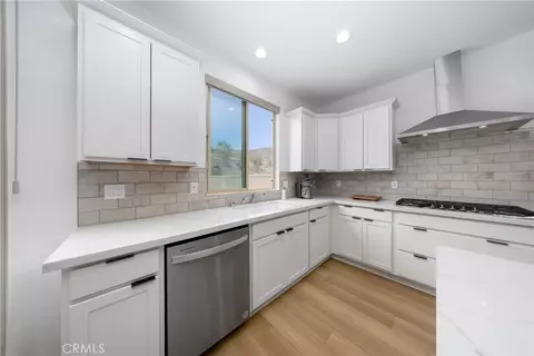Kitchen - 25311 Luna Peak, Menifee, CA 92586 photo 2 of 2