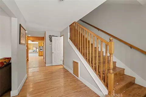 Entry Way - 21 Emerson Ave, Tracy, CA 95376 photo 1 of 2