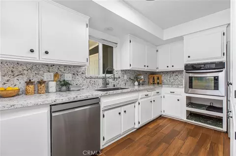 Kitchen - 4430 Crestview, Norco, CA 92860 photo 5 of 7