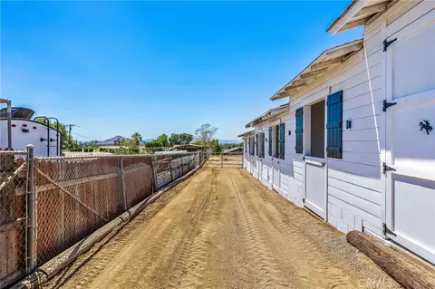 Exterior - 4430 Crestview, Norco, CA 92860 photo 20 of 25
