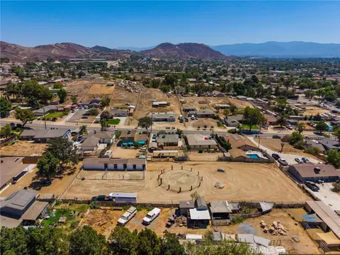 View/Area - 4430 Crestview, Norco, CA 92860 photo 6 of 10