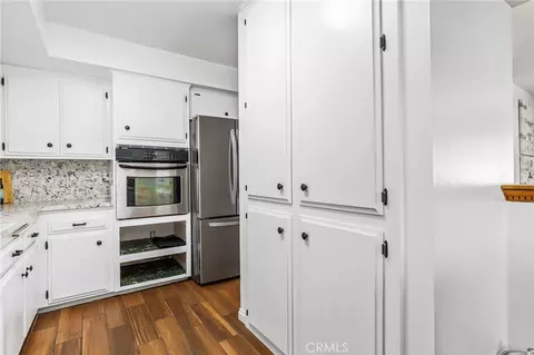 Kitchen - 4430 Crestview, Norco, CA 92860 photo 6 of 7