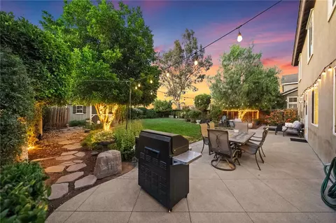 Exterior - 24914 Rainbarrel, Wildomar, CA 92595 photo 2 of 25