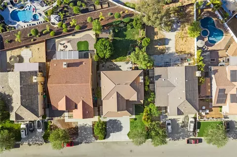 View/Area - 24914 Rainbarrel, Wildomar, CA 92595 photo 3 of 15