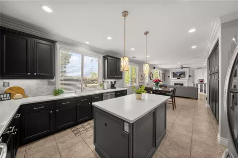 Kitchen - 24914 Rainbarrel, Wildomar, CA 92595 photo 2 of 4