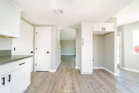 Entry Way - 827 S Tamarisk Ave, Rialto, CA 92376 photo 2 of 6
