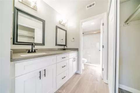 Bath - 827 S Tamarisk Ave, Rialto, CA 92376 photo 4 of 5