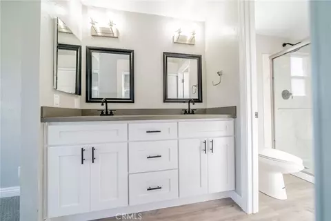 Bath - 827 S Tamarisk Ave, Rialto, CA 92376 photo 5 of 5