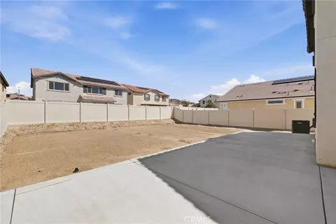 Exterior - 29662 Crape Myrtle St, Menifee, CA 92584 photo 3 of 5