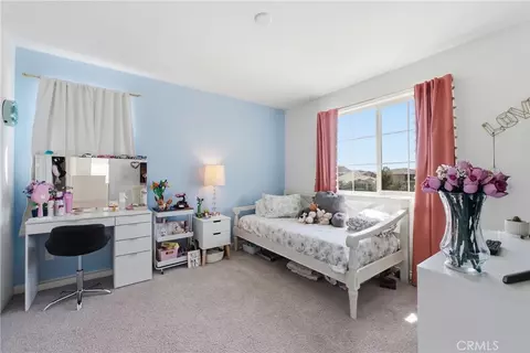 Bedroom - 29662 Crape Myrtle St, Menifee, CA 92584 photo 2 of 4