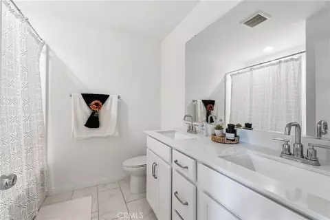 Bath - 29662 Crape Myrtle St, Menifee, CA 92584 photo 3 of 3