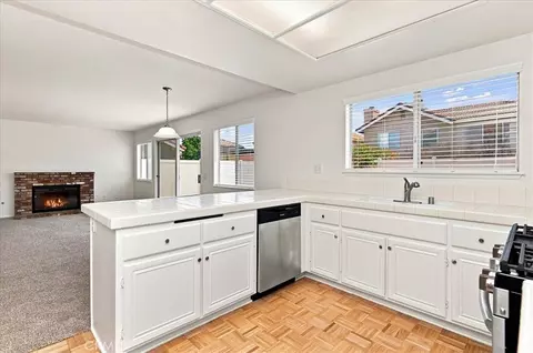 Kitchen - 19949 Silvercrest, Riverside, CA 92508 photo 2 of 4