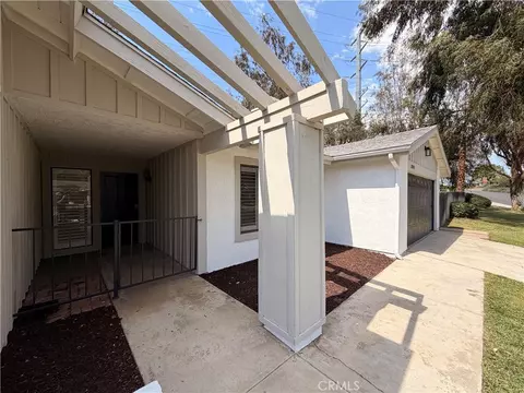 Exterior - 30240 Santa Cecilia, Temecula, CA 92592 photo 2 of 3