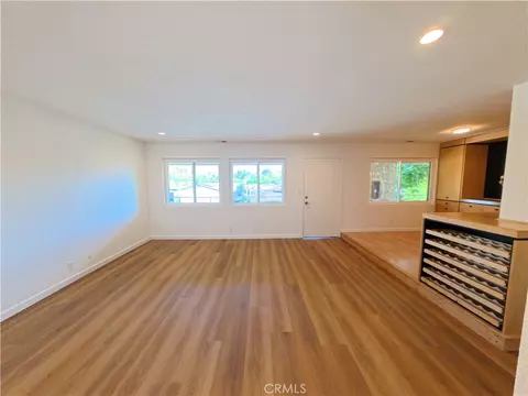 Living - 1000 Central #30, Riverside, CA 92507 photo 1 of 8