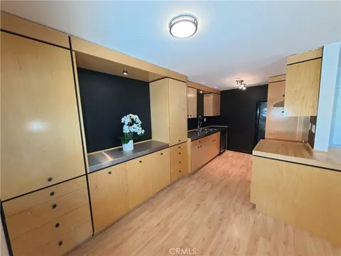 Kitchen - 1000 Central #30, Riverside, CA 92507 photo 3 of 3