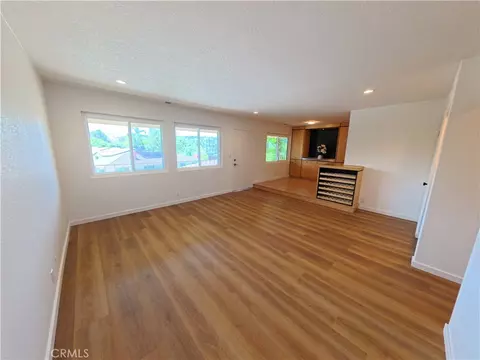 Living - 1000 Central #30, Riverside, CA 92507 photo 7 of 8