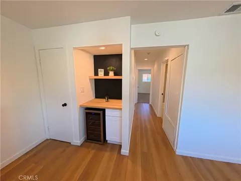 Entry Way - 1000 Central #30, Riverside, CA 92507 photo 2 of 6