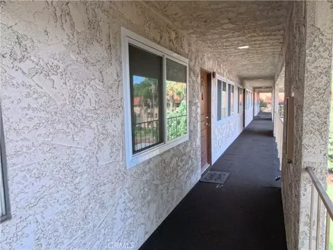 Entry Way - 1000 Central #30, Riverside, CA 92507 photo 1 of 6