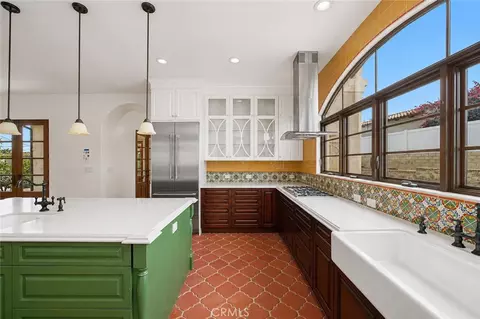 Kitchen - 2426 Sierra, Upland, CA 91784 photo 4 of 5