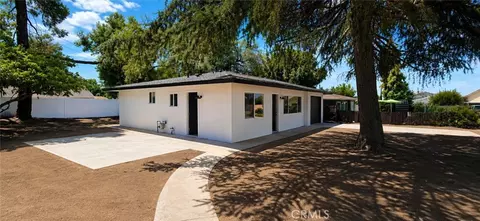 12942 3rd, Yucaipa, CA 92399 photo 2
