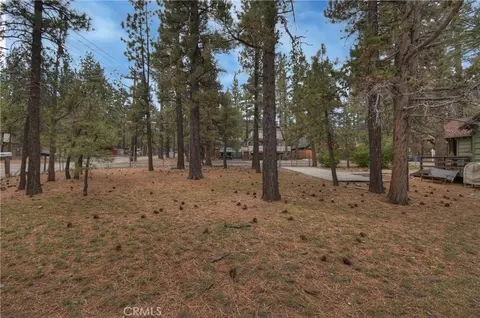 Exterior - 2063 2nd Ln, Big Bear City, CA 92314 photo 9 of 11