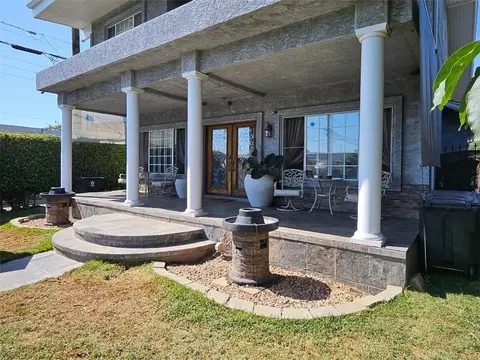 1117 E 65th, Los Angeles, CA 90001