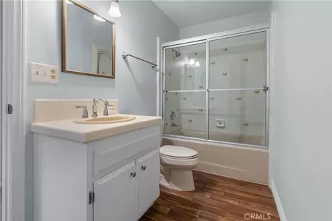 Bath - 1211 Rivera, Wrightwood, CA 92397 photo 1 of 3