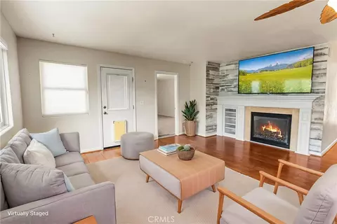 Living - 1211 Rivera, Wrightwood, CA 92397 photo 4 of 6