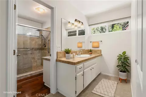 Bath - 1211 Rivera, Wrightwood, CA 92397 photo 3 of 3
