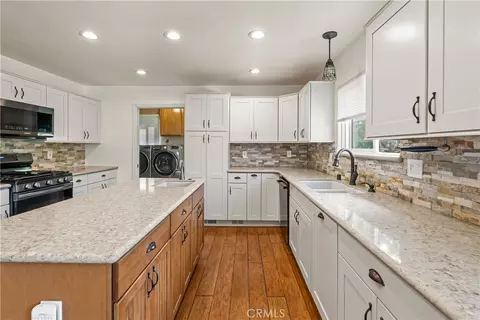 Kitchen - 1211 Rivera, Wrightwood, CA 92397 photo 3 of 3
