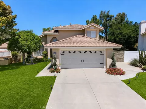 Exterior - 7814 Aberdeen, Highland, CA 92346 photo 2 of 6