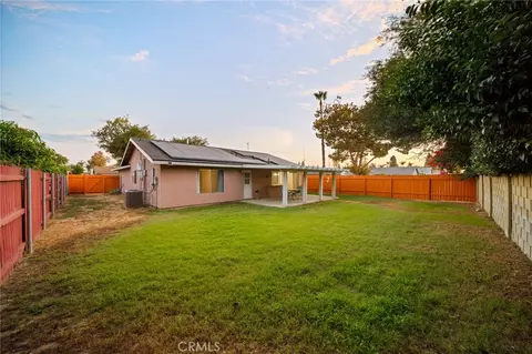 Exterior - 862 Juniper St, Ontario, CA 91762 photo 4 of 9