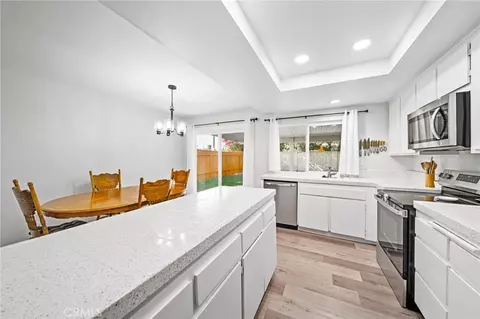 Kitchen - 862 Juniper St, Ontario, CA 91762 photo 3 of 3
