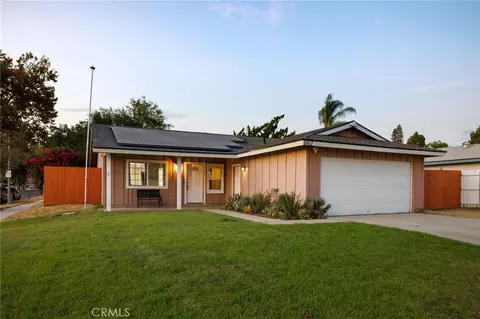 Exterior - 862 Juniper St, Ontario, CA 91762 photo 1 of 9