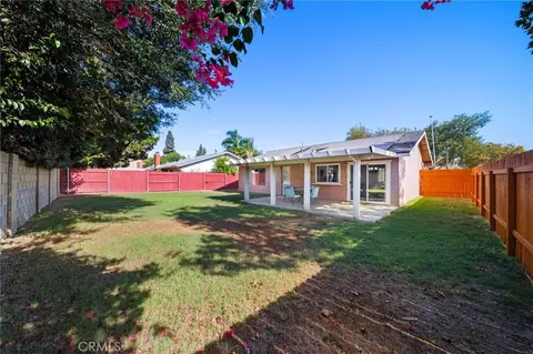 Exterior - 862 Juniper St, Ontario, CA 91762 photo 8 of 9