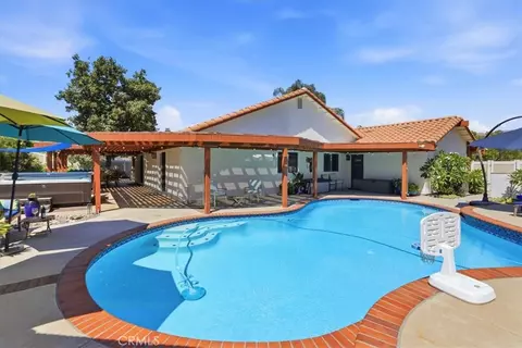 Exterior - 5399 Jasper, Riverside, CA 92506 photo 14 of 28