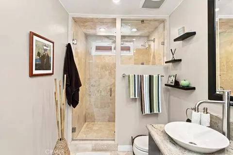 Bath - 5399 Jasper, Riverside, CA 92506 photo 3 of 4