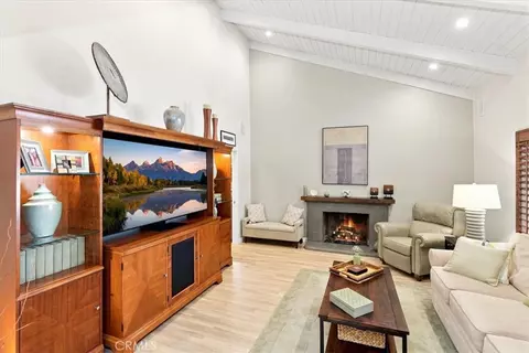 Living - 5399 Jasper, Riverside, CA 92506 photo 3 of 4