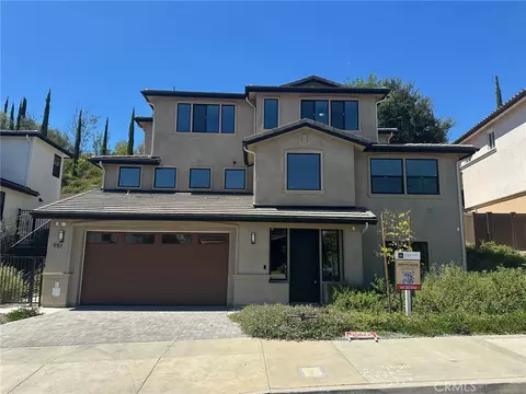 951 N Avenue 66, Los Angeles, CA 90042